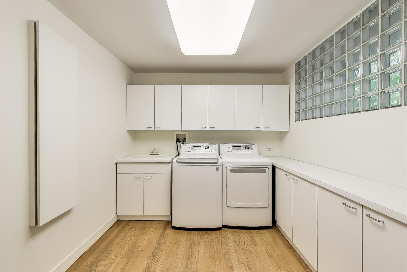 90 Riparian Road Highland Park, IL 60035 - Photo 29 of 76