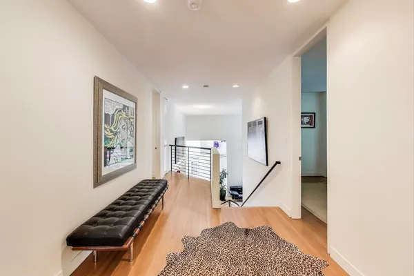 $2,499,999 | 90 Riparian Road, Highland Park, IL 60035