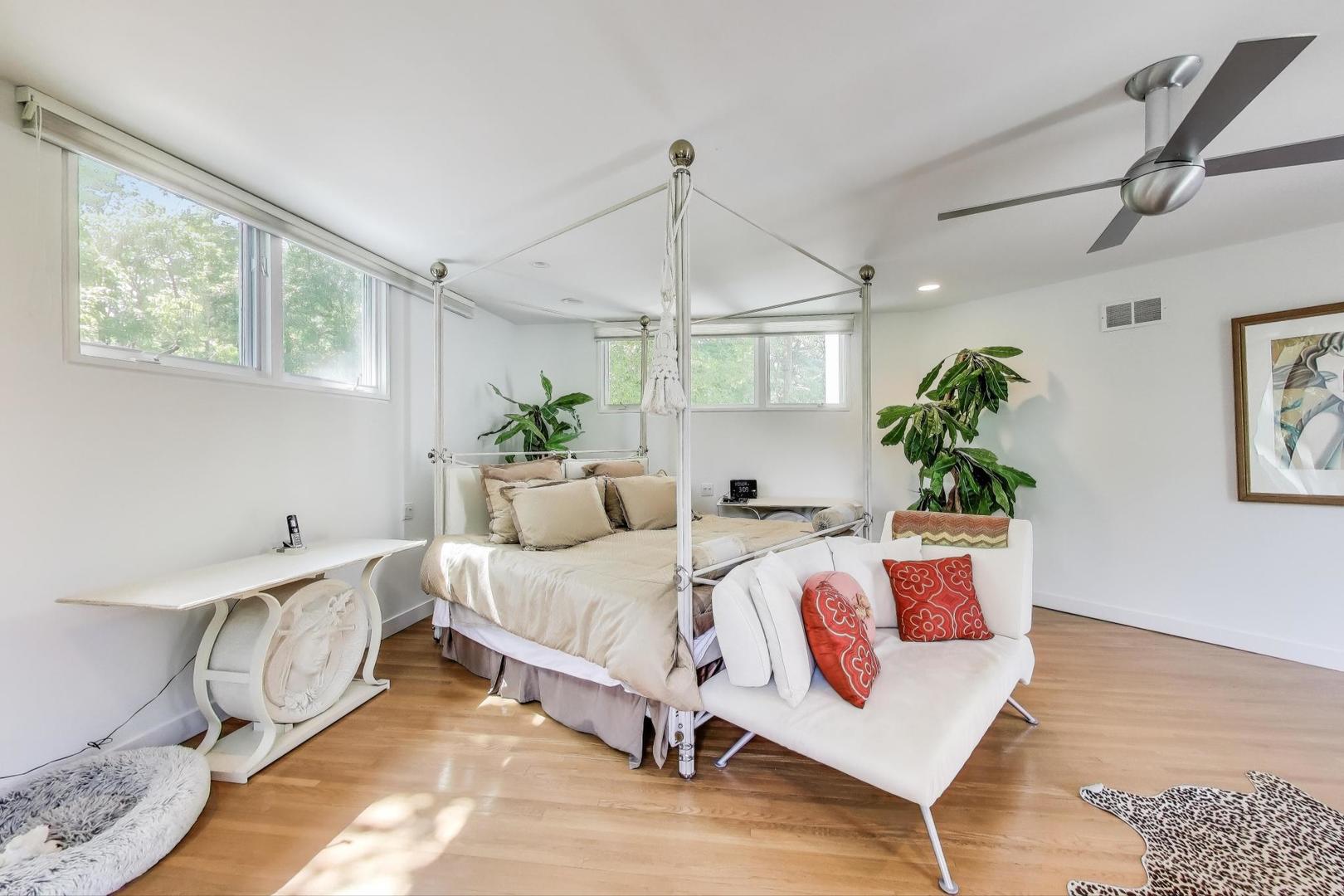 90 Riparian Road Highland Park, IL 60035 - Photo 32 of 76