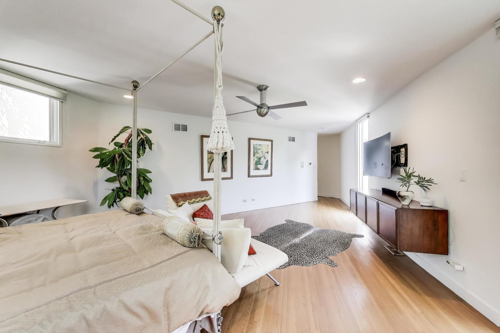 90 Riparian Road Highland Park, IL 60035 - Photo 33 of 76