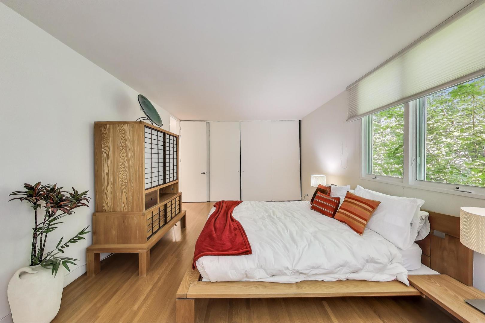 90 Riparian Road Highland Park, IL 60035 - Photo 39 of 76