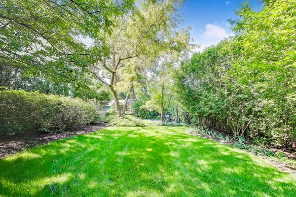 $2,499,999 | 90 Riparian Road, Highland Park, IL 60035