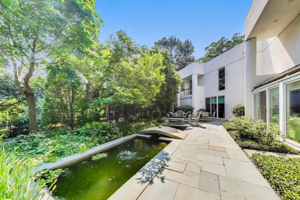 $2,499,999 | 90 Riparian Road, Highland Park, IL 60035