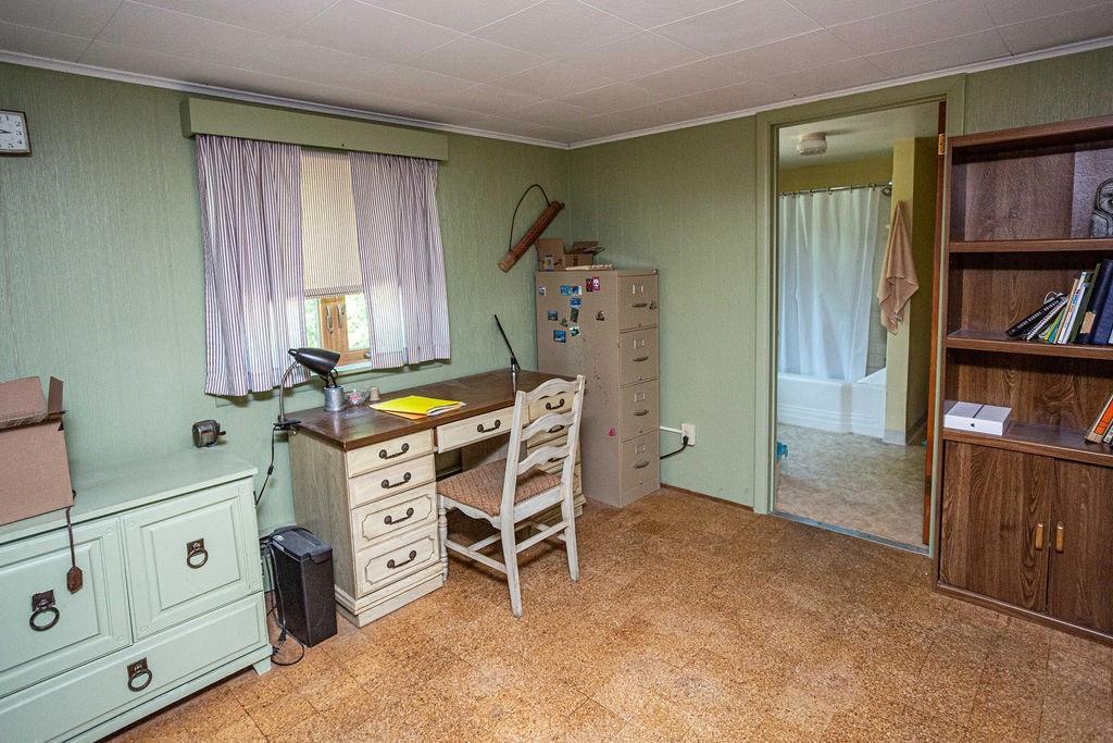 980 Longview Avenue Indiana, PA 15701 - Photo 15 of 18 Gallery Image 15