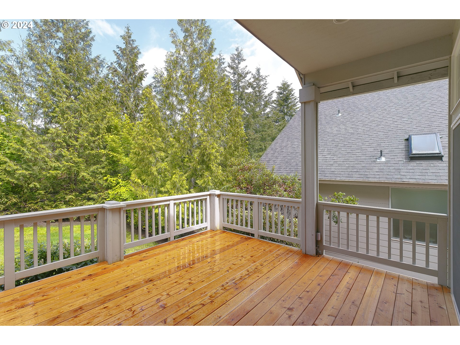 249 Southeast 46th Drive Gresham, OR 97080 - Photo 21 of 22 a view of balcony with wooden floor