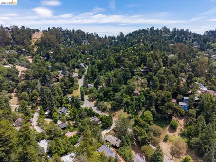 $1,398,000 | 6685 Shepherd Canyon Road, Oakland, CA 94611