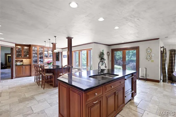 $1,399,000 | 4 Abbey Road, Glen Carbon, IL 62034