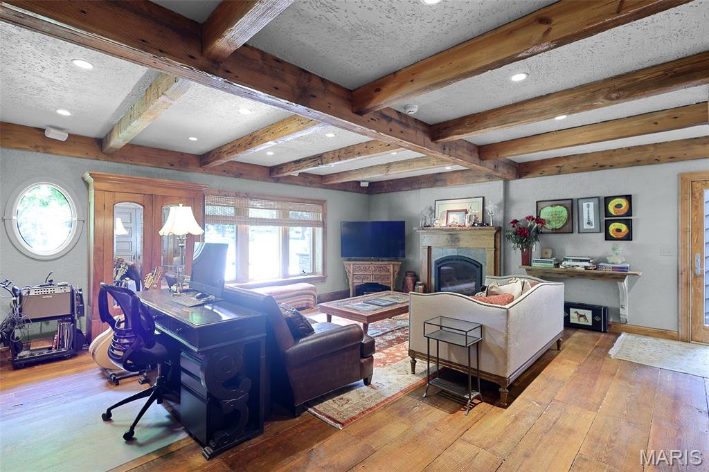 4 Abbey Road Glen Carbon, IL 62034 - Photo 39 of 97