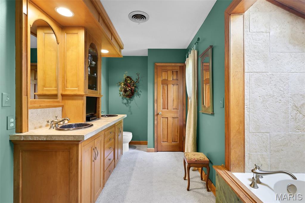 4 Abbey Road Glen Carbon, IL 62034 - Photo 46 of 97