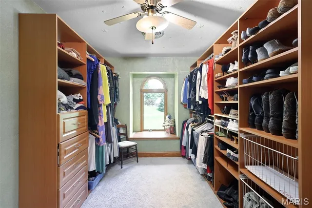 $1,450,000 | 4 Abbey Road, Glen Carbon, IL 62034