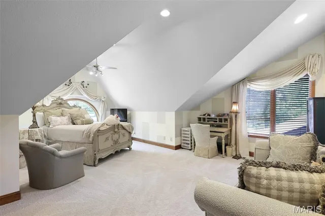 $1,450,000 | 4 Abbey Road, Glen Carbon, IL 62034