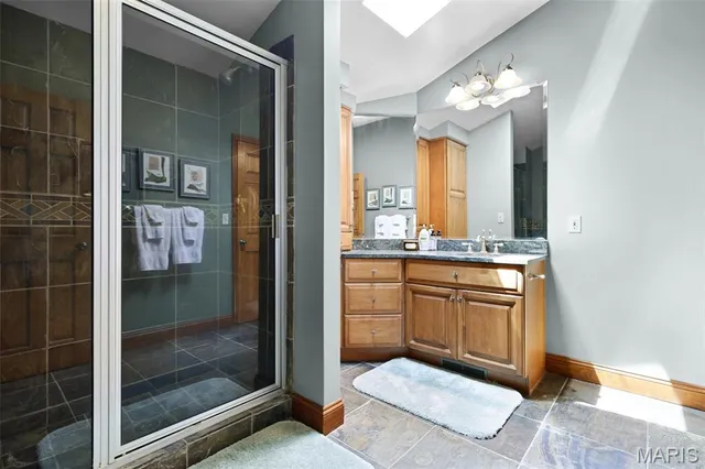 $1,450,000 | 4 Abbey Road, Glen Carbon, IL 62034