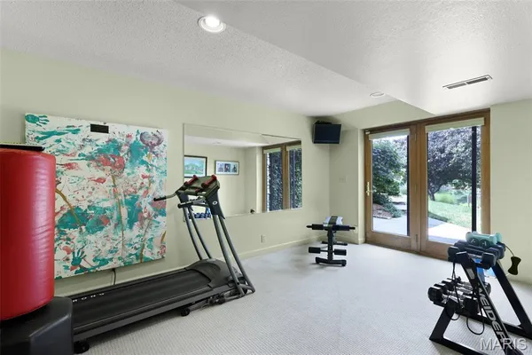 $1,399,000 | 4 Abbey Road, Glen Carbon, IL 62034
