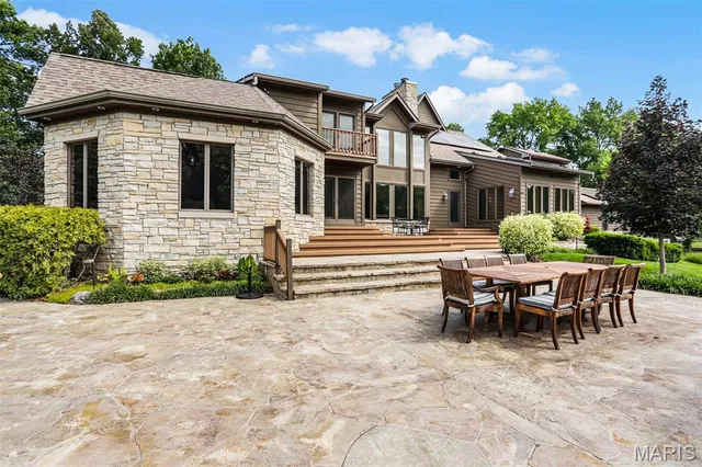 $1,450,000 | 4 Abbey Road, Glen Carbon, IL 62034
