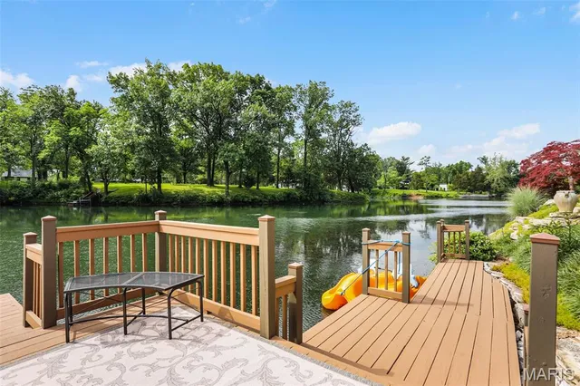$1,450,000 | 4 Abbey Road, Glen Carbon, IL 62034
