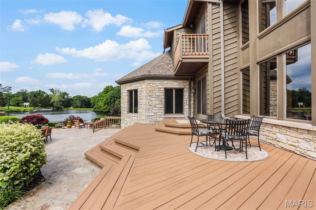 4 Abbey Road Glen Carbon, IL 62034 - Photo 84 of 97