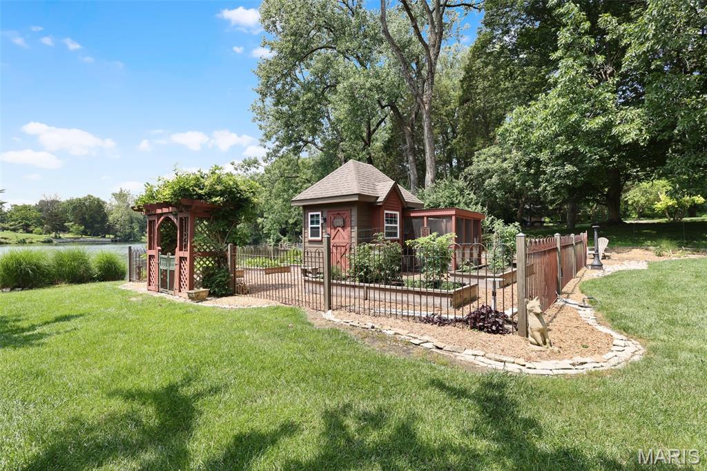 4 Abbey Road Glen Carbon, IL 62034 - Photo 90 of 97