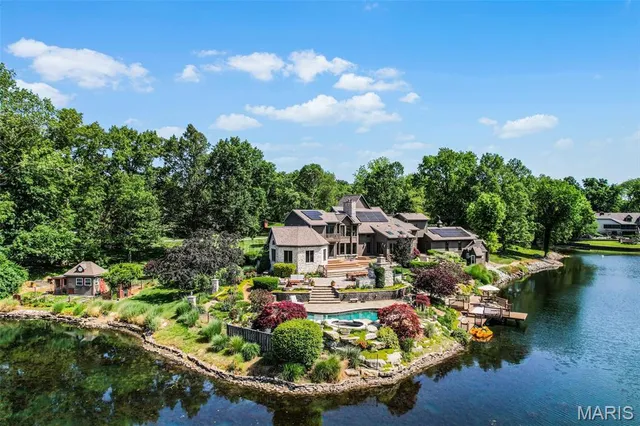 $1,450,000 | 4 Abbey Road, Glen Carbon, IL 62034