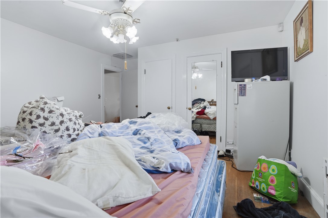 66 Edgehill Road Providence, RI 02906 - Photo 11 of 32