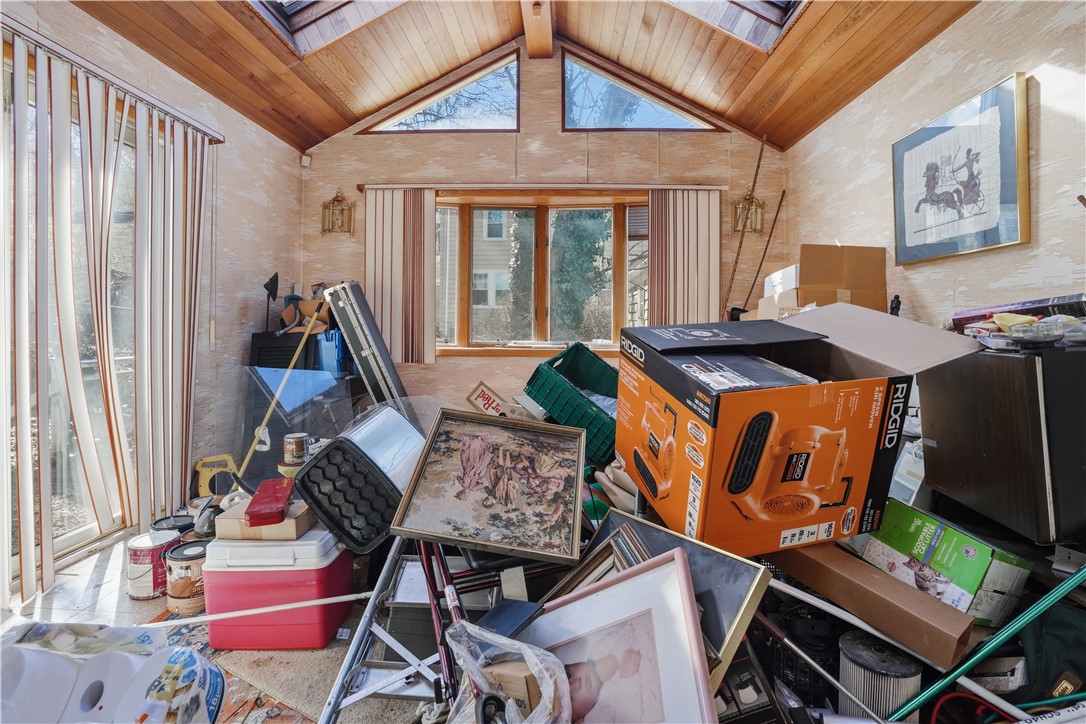 66 Edgehill Road Providence, RI 02906 - Photo 5 of 32