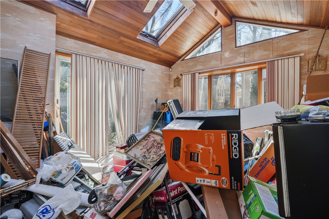 66 Edgehill Road Providence, RI 02906 - Photo 6 of 32