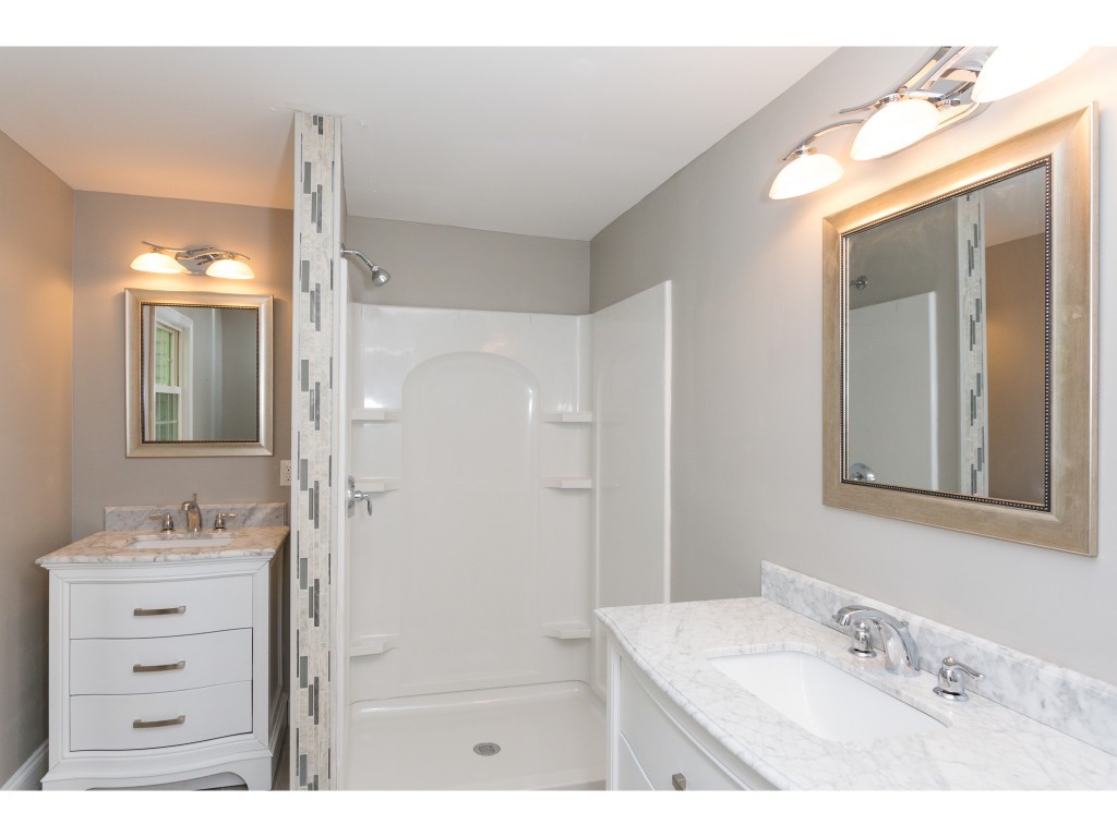 50 High Street Stratham, NH 03885 - Photo 17 of 35 Gallery Image 17