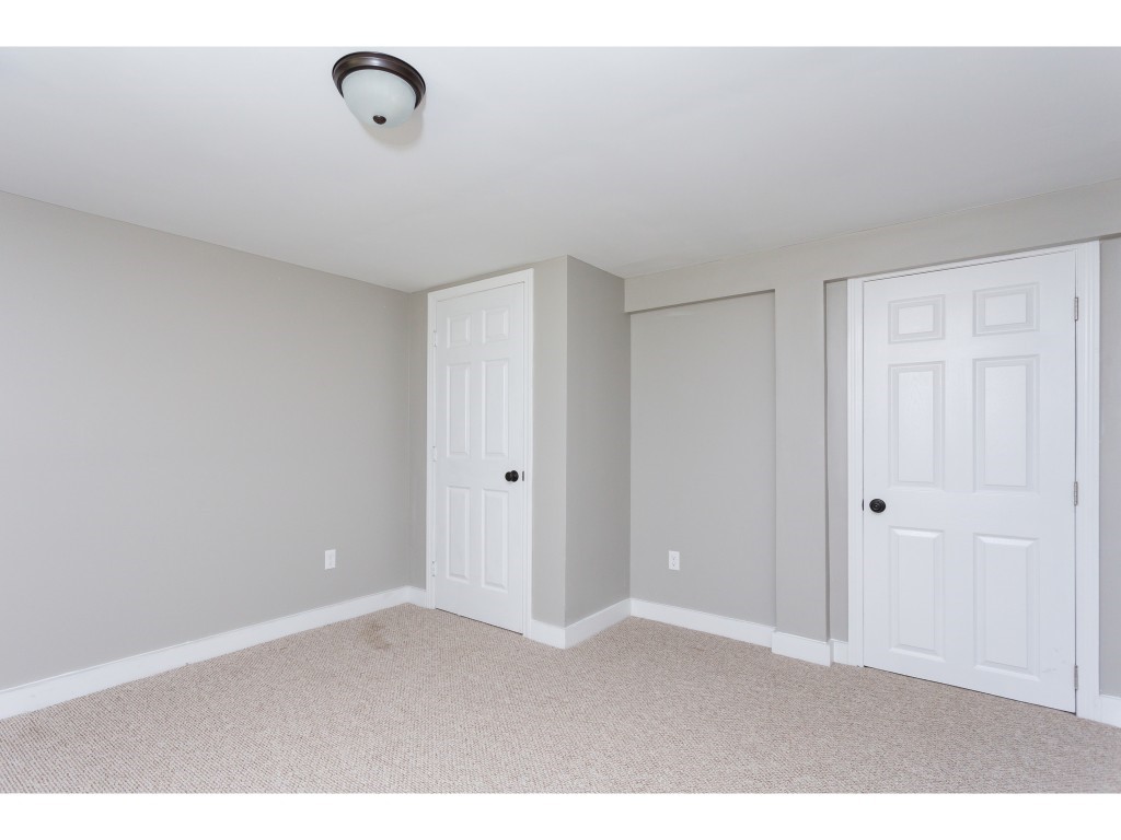 50 High Street Stratham, NH 03885 - Photo 26 of 35 Gallery Image 26