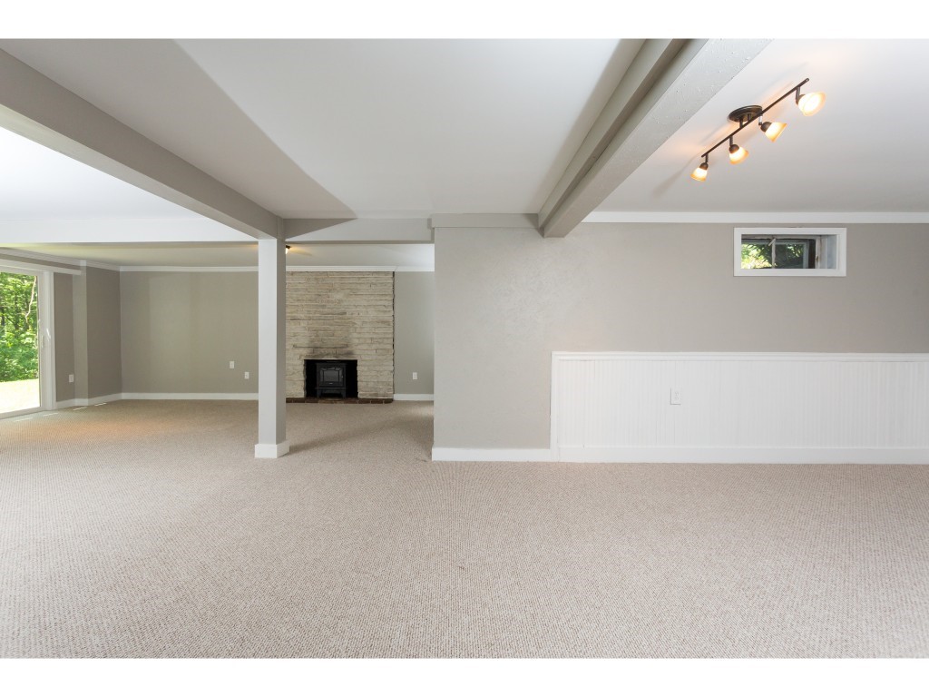 50 High Street Stratham, NH 03885 - Photo 27 of 35 Gallery Image 27