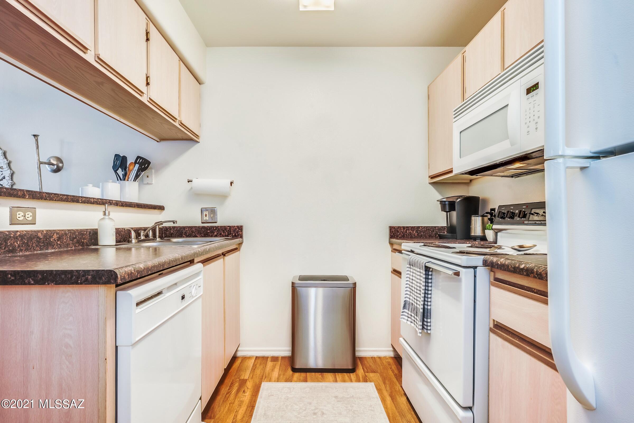 5751 North Kolb Road, Unit 40205 Tucson, AZ 85750 - Photo 6 of 32