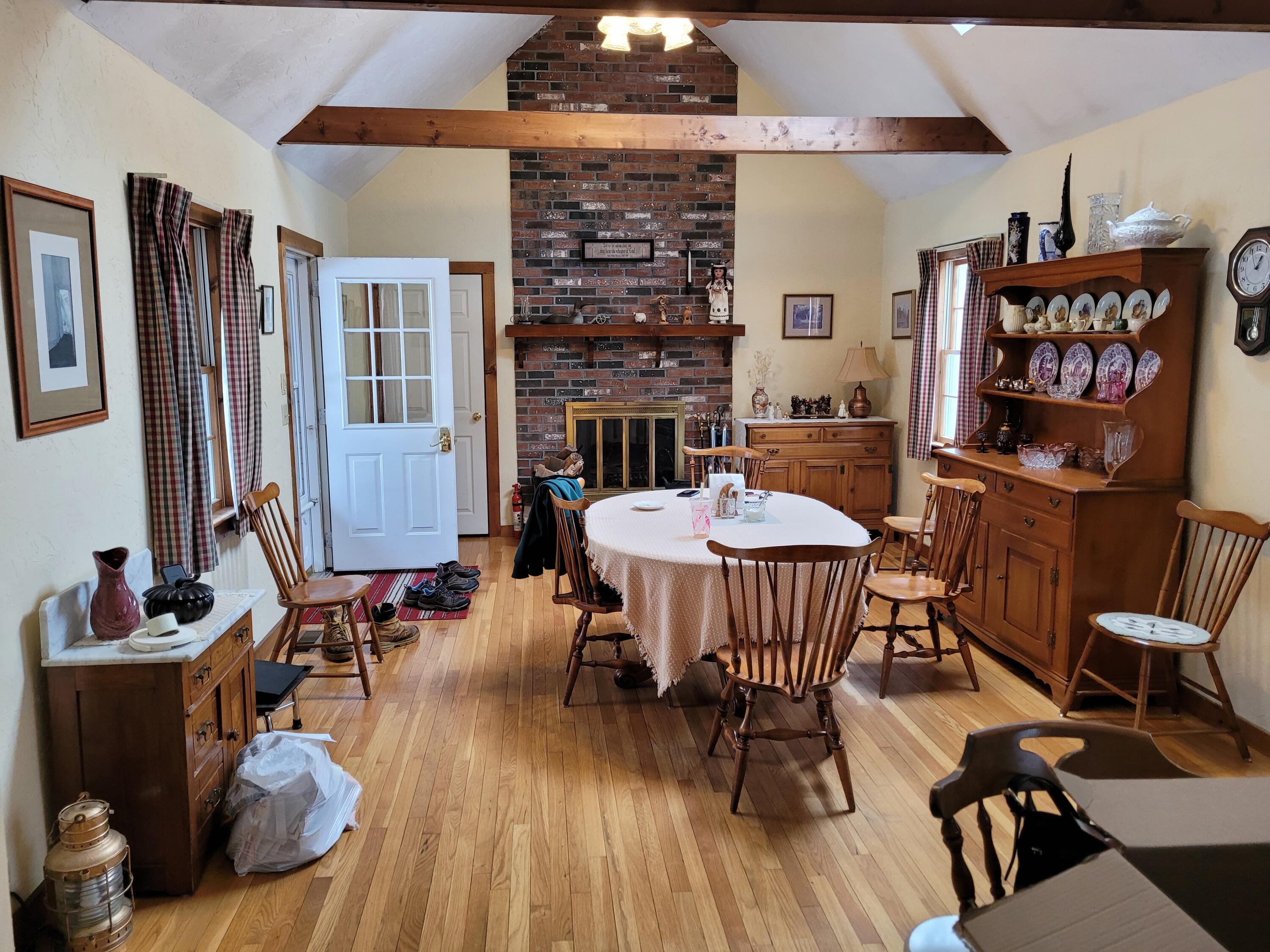 43 Crawford Road Cotuit, MA 02635 - Photo 4 of 6 20210222_125650