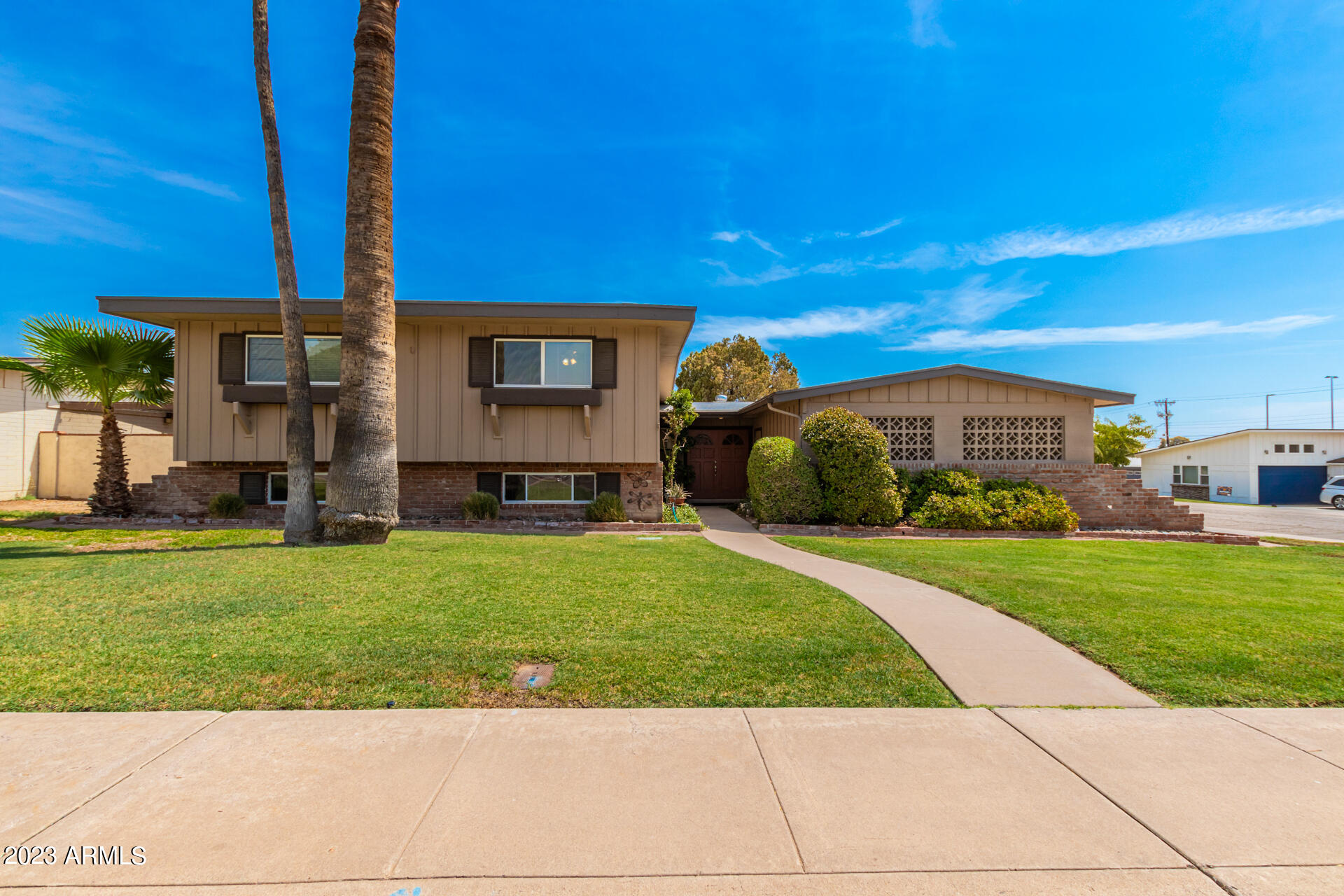 1901 East Lamar Road Phoenix, AZ 85016 - Photo 1 of 44 0001-01-Lamar