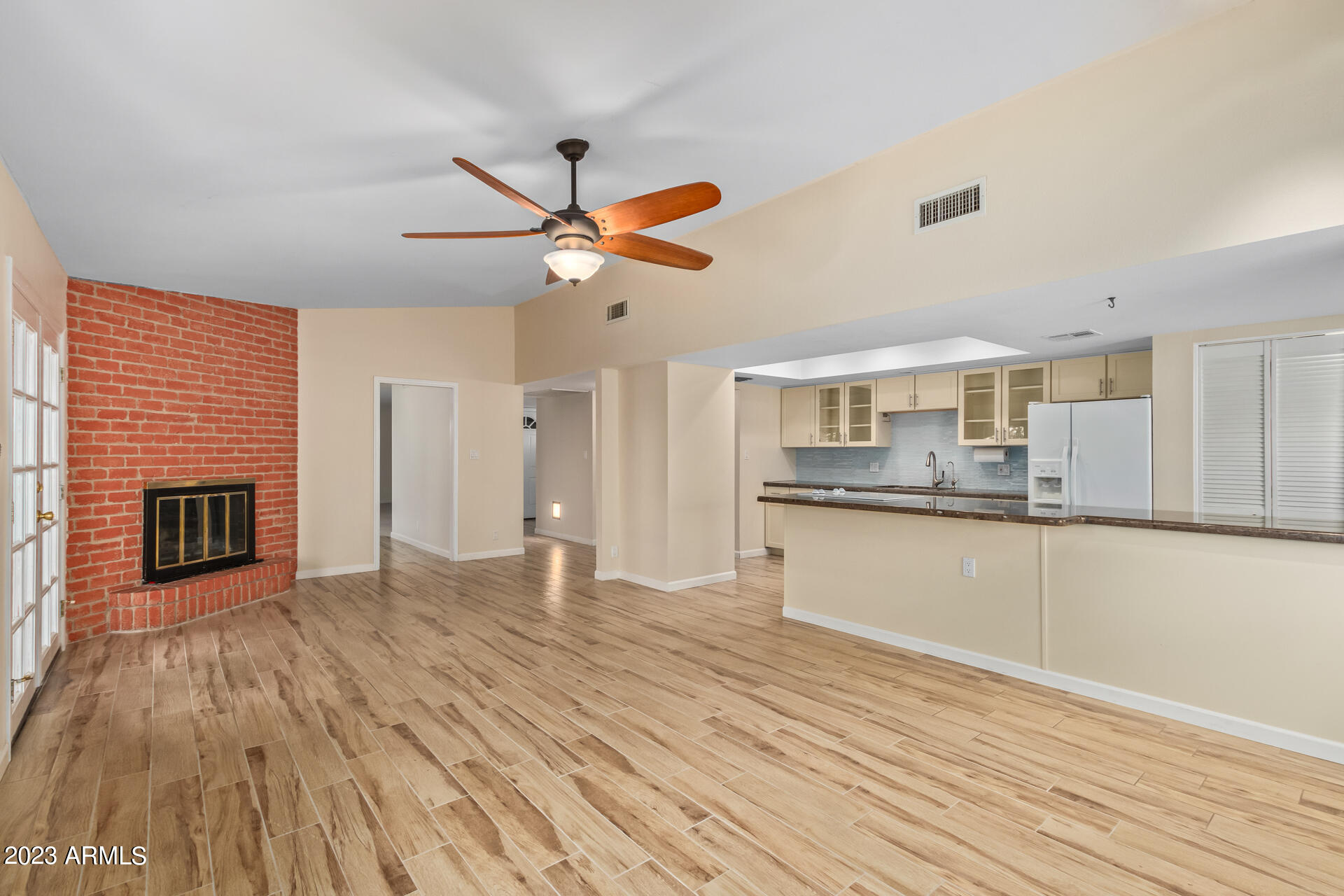 1901 East Lamar Road Phoenix, AZ 85016 - Photo 18 of 44 0013-13-Lamar