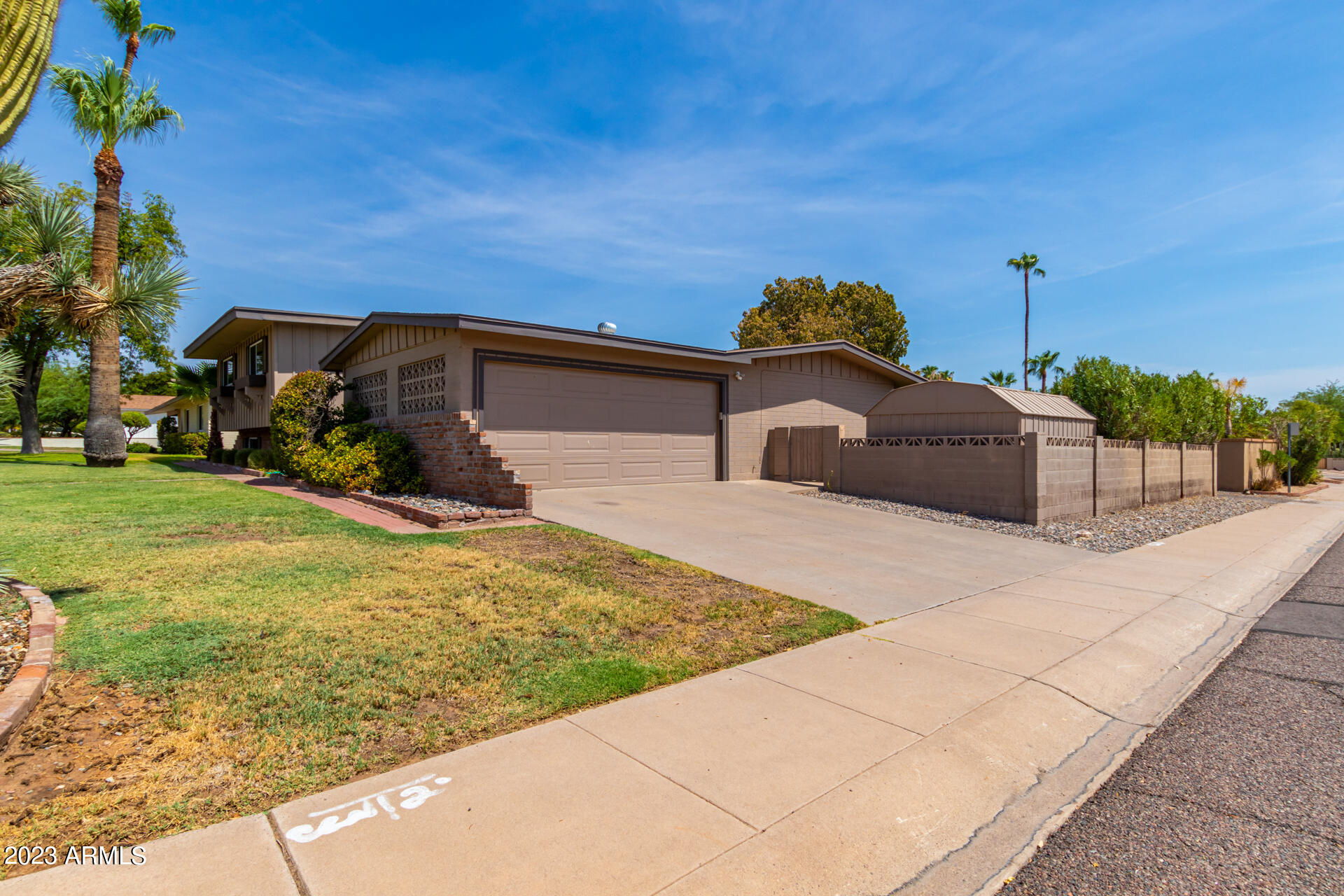 1901 East Lamar Road Phoenix, AZ 85016 - Photo 7 of 44 0007-07-Lamar