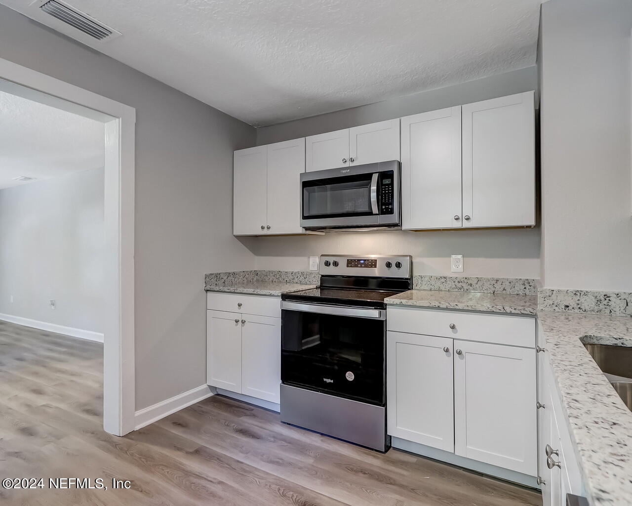 2504 Larsen Road Jacksonville, FL 32207 - Photo 11 of 19 Sue Wilson Photography Jacksonville (15)