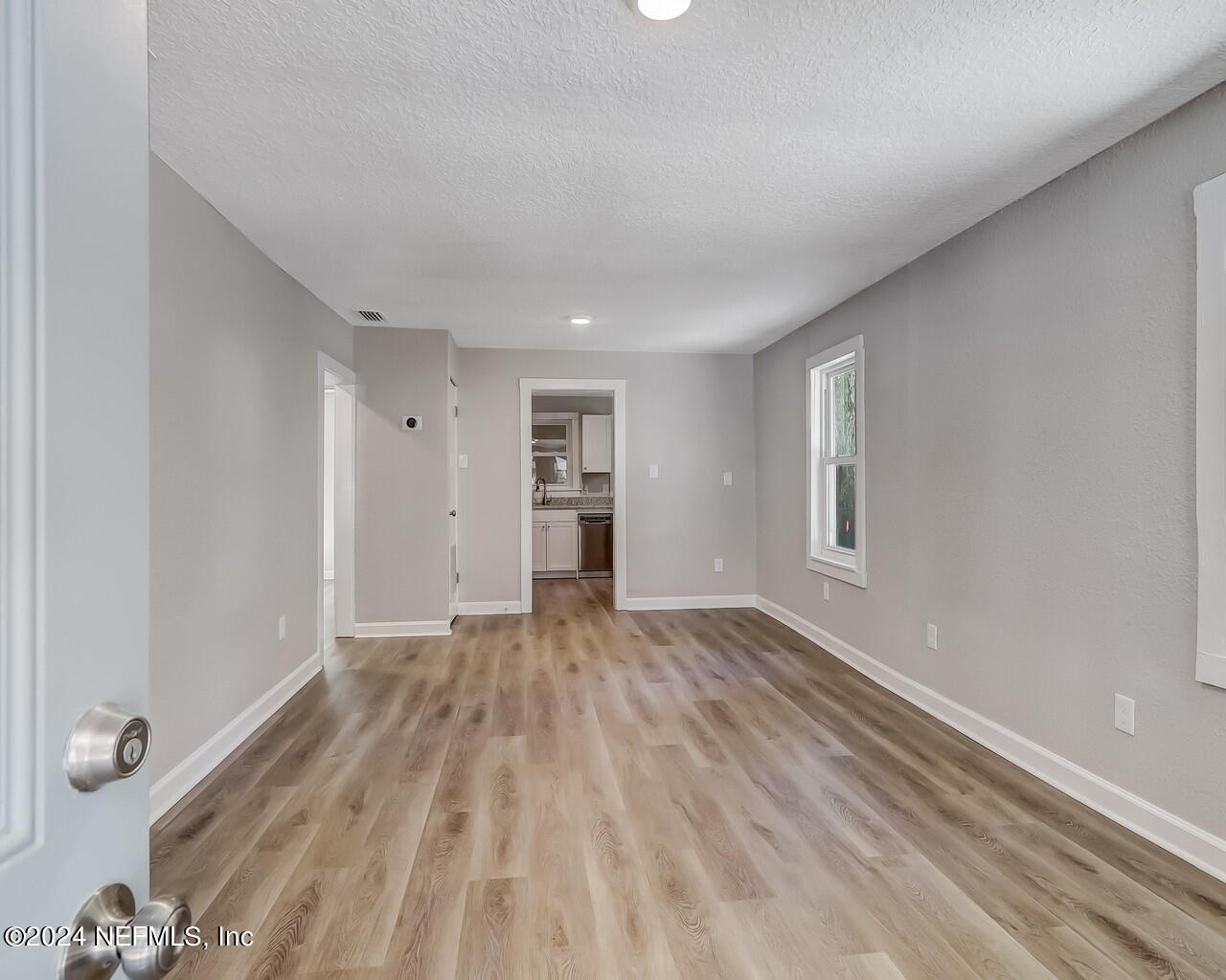2504 Larsen Road Jacksonville, FL 32207 - Photo 4 of 19 Sue Wilson Photography Jacksonville (1)W