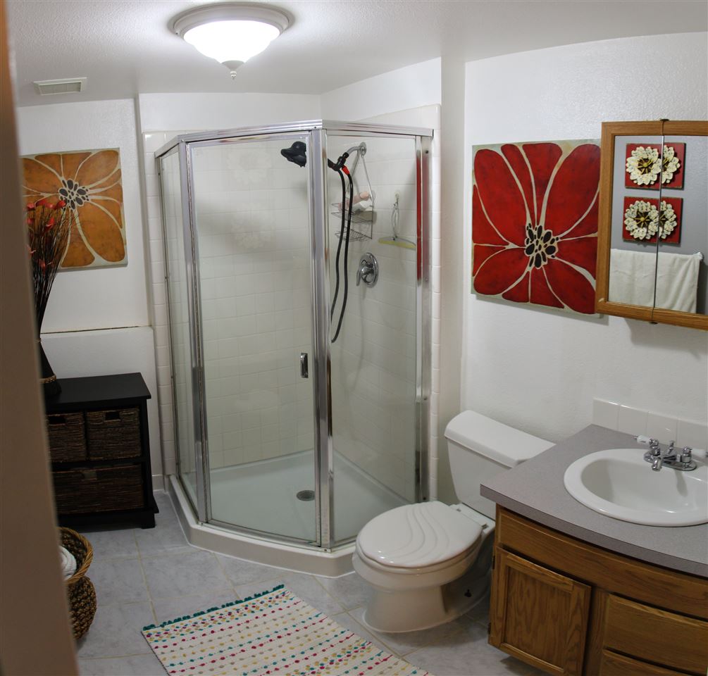 3425 East Moody Road Mead, WA 99021 - Photo 13 of 20 Gallery Image 13