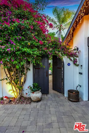 $1,599,000 | 4635 Bellflower Avenue, North Hollywood, CA 91602
