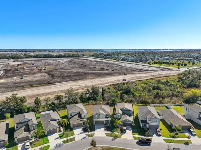 $339,900 | 5157 White Chicory Drive, Apollo Beach, FL 33572