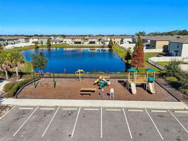 $339,900 | 5157 White Chicory Drive, Apollo Beach, FL 33572