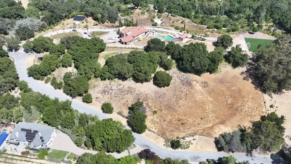 $2,100,000 | 0 Top Of The Hill Road, Los Gatos, CA 95032