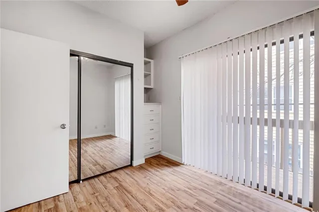 $1,300 | 2210 Pearl Street, Unit 205, Austin, TX 78705