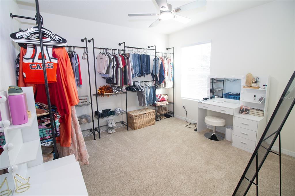 3033 Beau Loop Tavares, FL 32778 - Photo 13 of 36