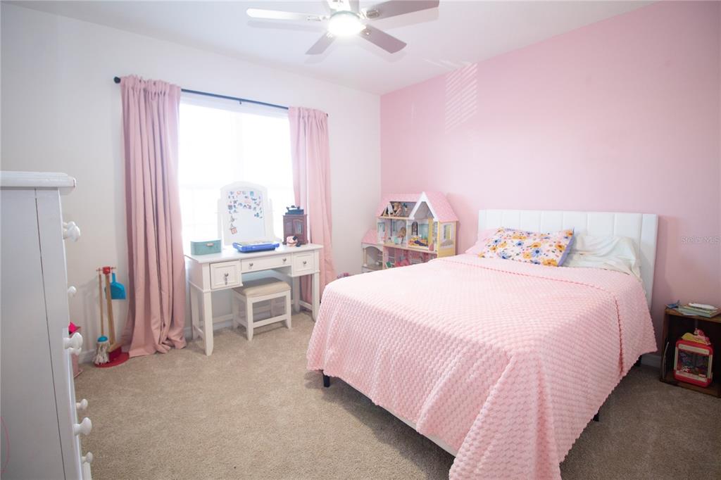 3033 Beau Loop Tavares, FL 32778 - Photo 18 of 36