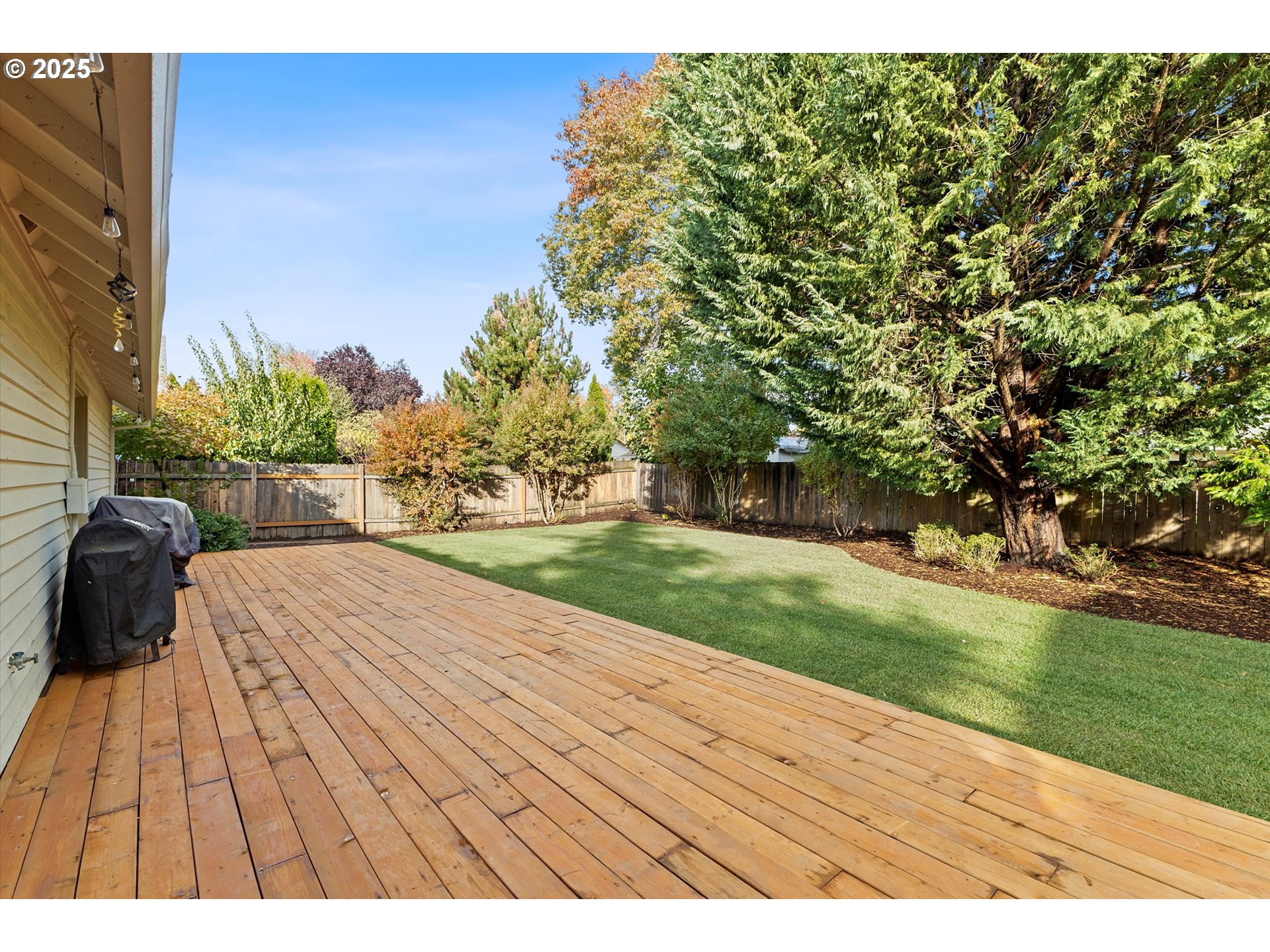 2708 North Main Street Newberg, OR 97132 - Photo 27 of 29 a view of backyard and outdoor space