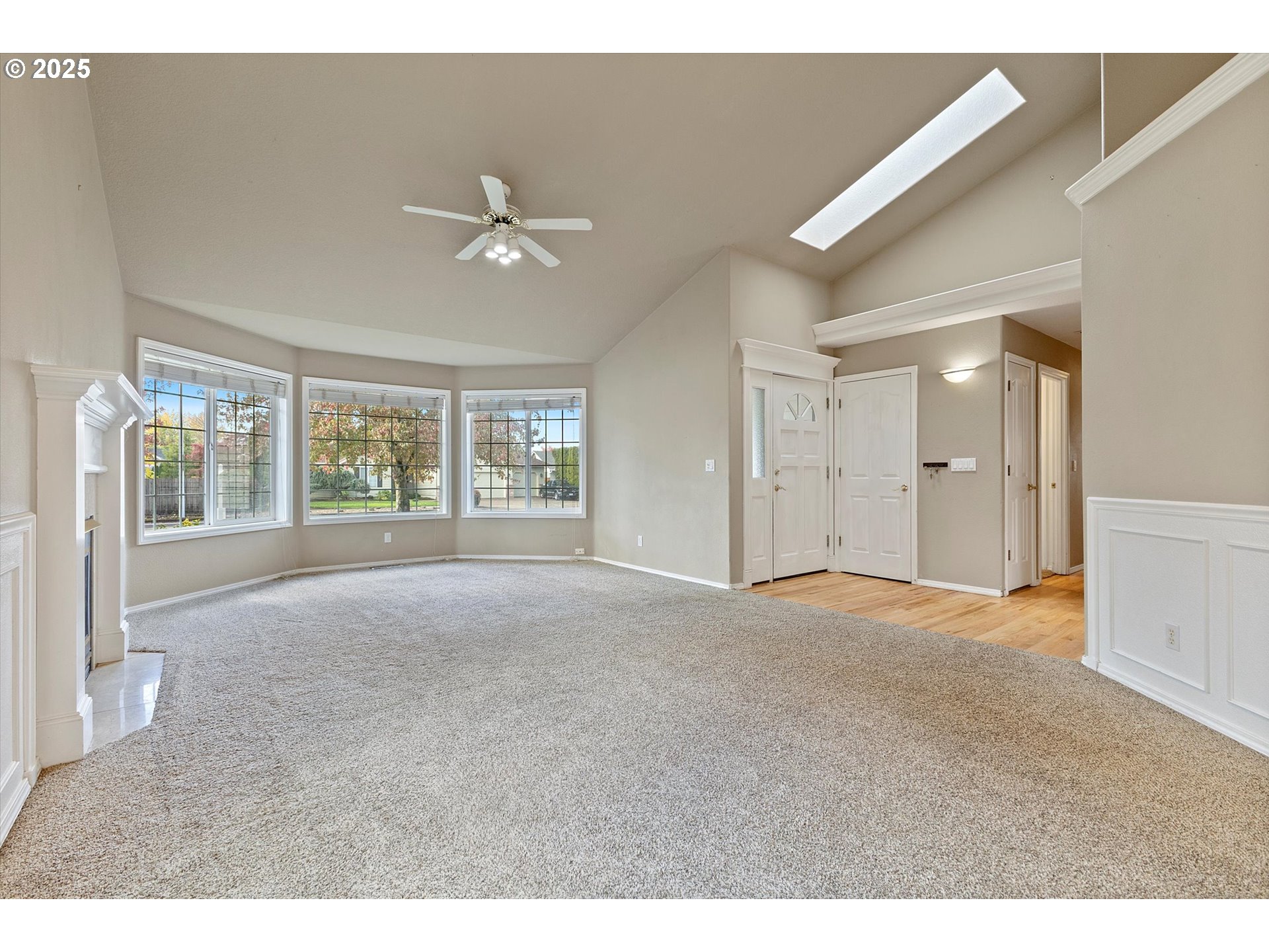 2708 North Main Street Newberg, OR 97132 - Photo 9 of 29 a view of an empty room with a window