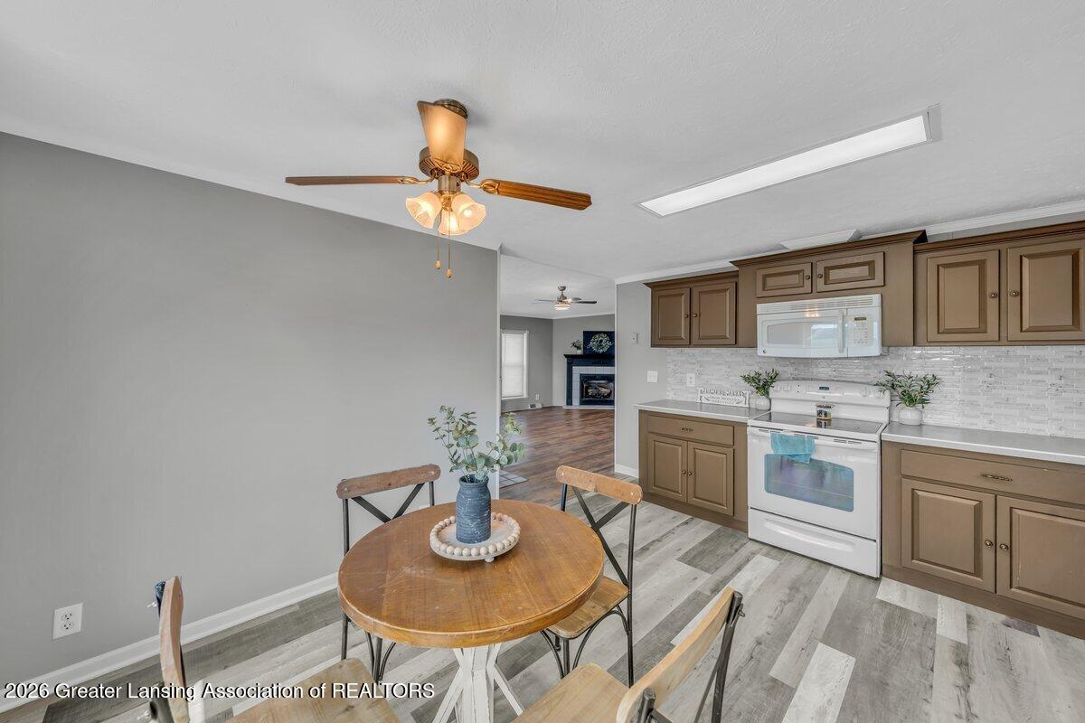 2044 North Watson Road St. Johns, MI 48879 - Photo 12 of 50 DSC07303