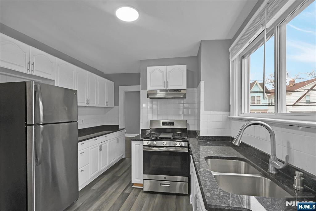 23-25 Varsity Road Newark, NJ 07106 - Photo 15 of 40