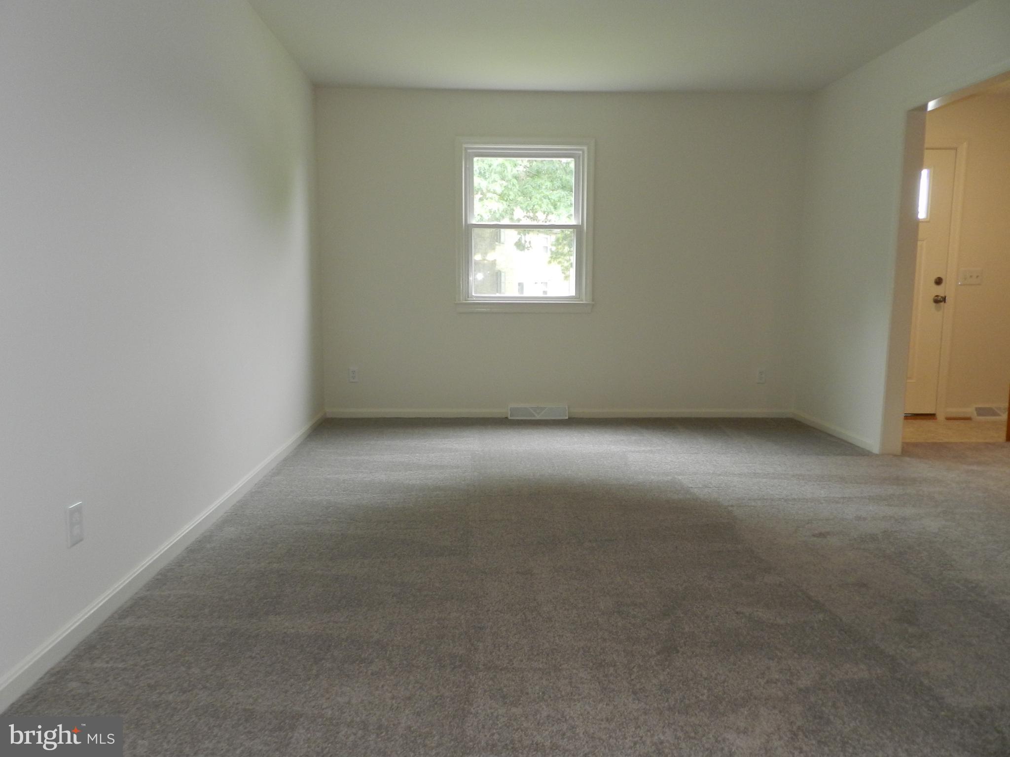 429 Ridgemore Street Fredericksburg, VA 22405 - Photo 7 of 28 Gallery Image 7