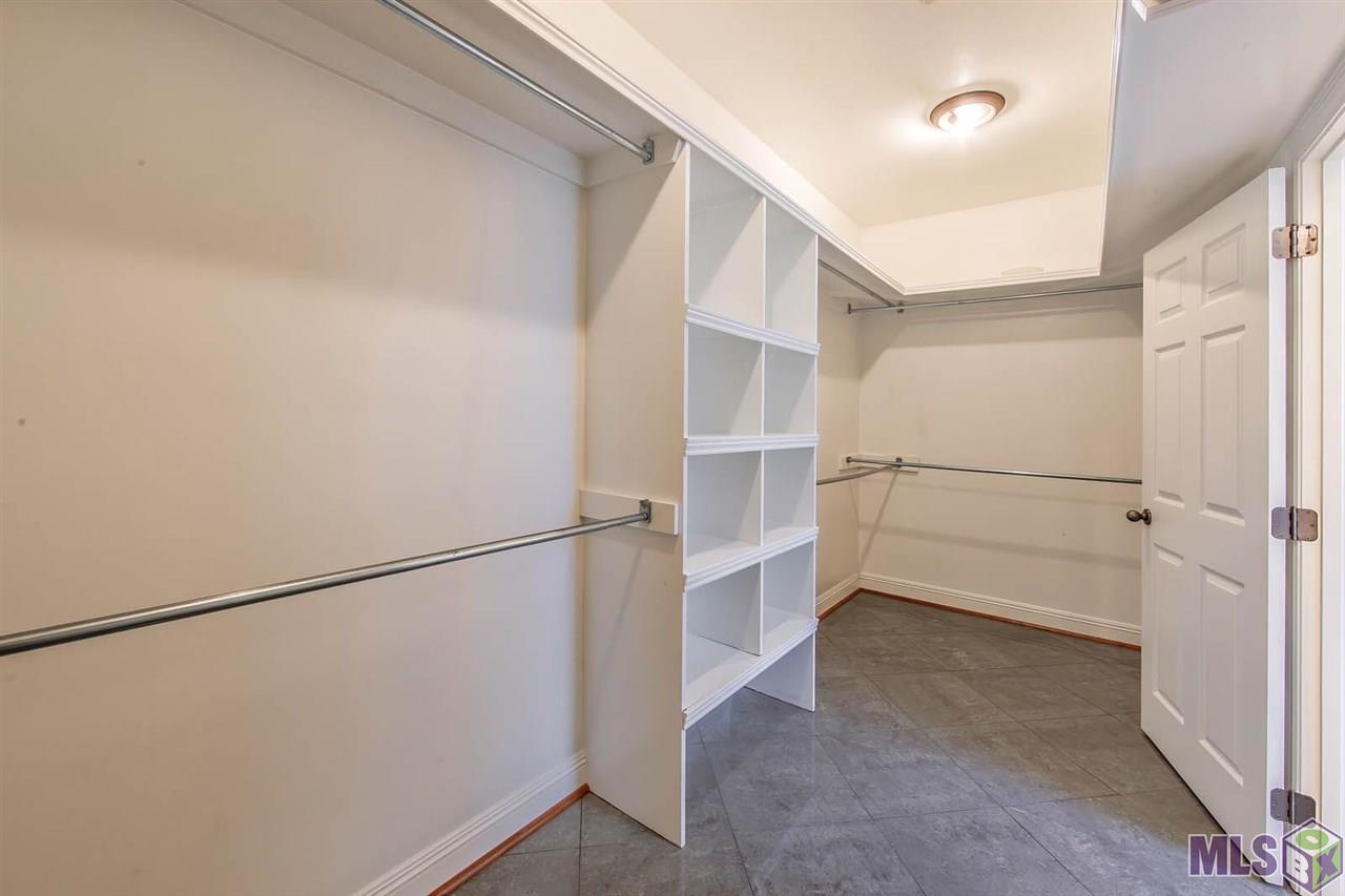 504 Sugar Mill Courtyard Houma, LA 70360 - Photo 7 of 12