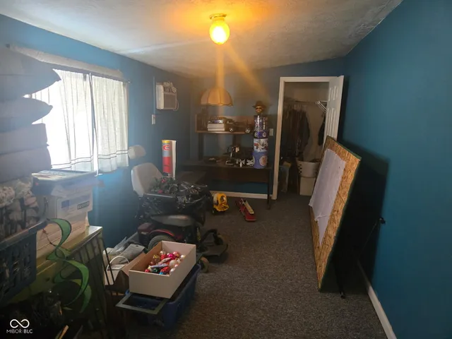 $425,000 | 1550 East County Road 50 North, North Vernon, IN 47265